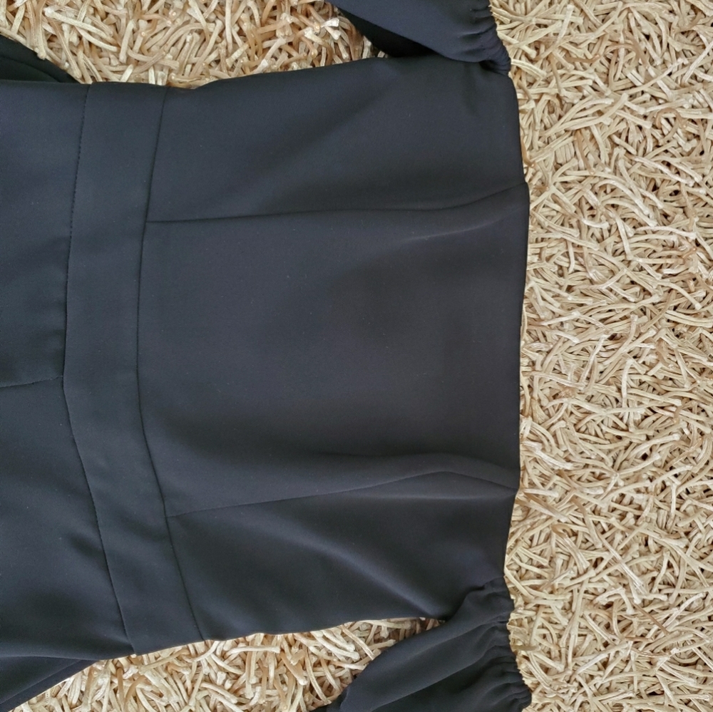 Elegant Black Romper 👑 - Picture 4 of 4